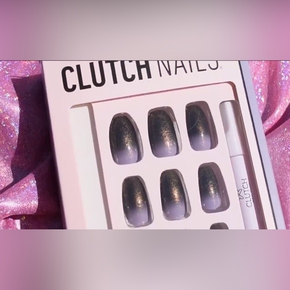 (2) Pack Clutch Nails Starlite 24 Coffin Purple Ombré Shimmer Press On Nail Set - Picture 3 of 8